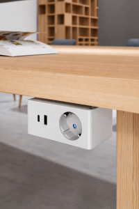 Gniazdo, VersaQ, 230V, 2x gniazdo Schuko, F (DE), ładowarka USB A+C oraz indukcja do grubości blatu: min. 10 mm, otwór montażowy: ø 80 mm, kolor/ wykończenie: biały HÄFELE 82812005