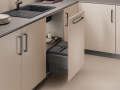 apic-050354s57.jpg