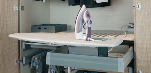 ironing-board-installation-in-drawer_568.60.963_x01066019_0.jpg